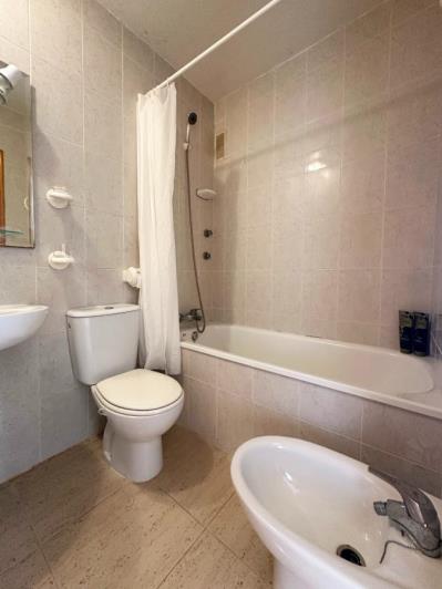 Image No.14-2 Bed Bungalow for sale