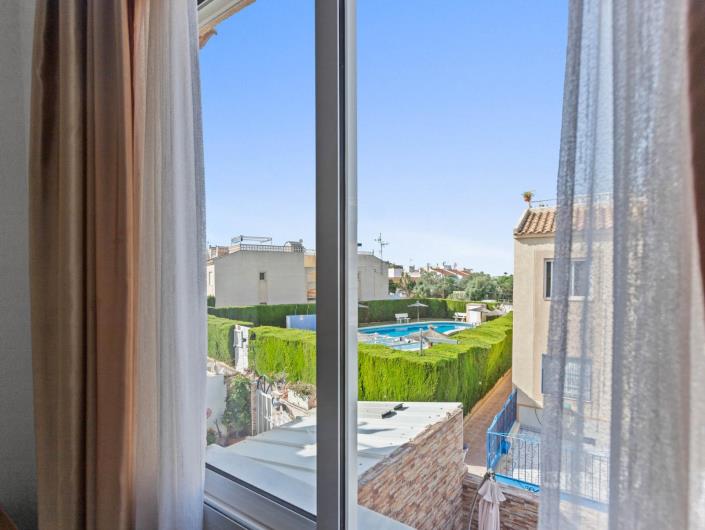 Image No.13-2 Bed Bungalow for sale