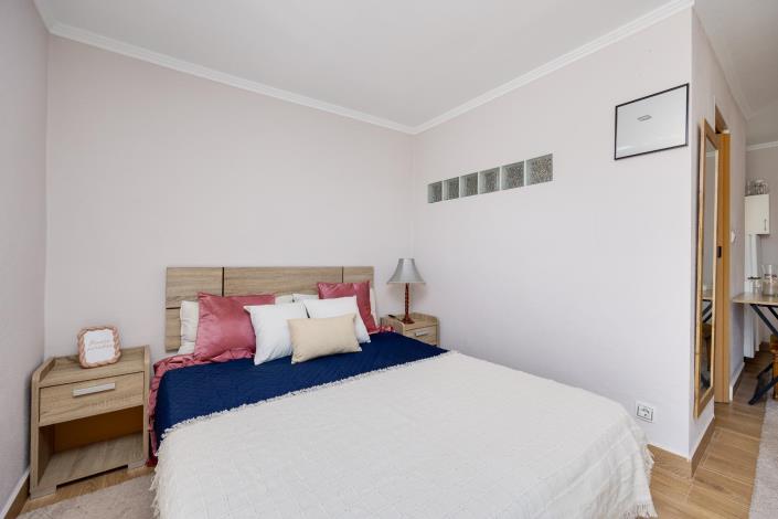 Image No.34-2 Bed Bungalow for sale