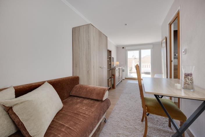 Image No.38-2 Bed Bungalow for sale