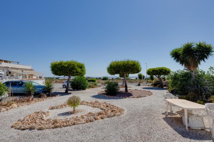 Image No.47-2 Bed Bungalow for sale