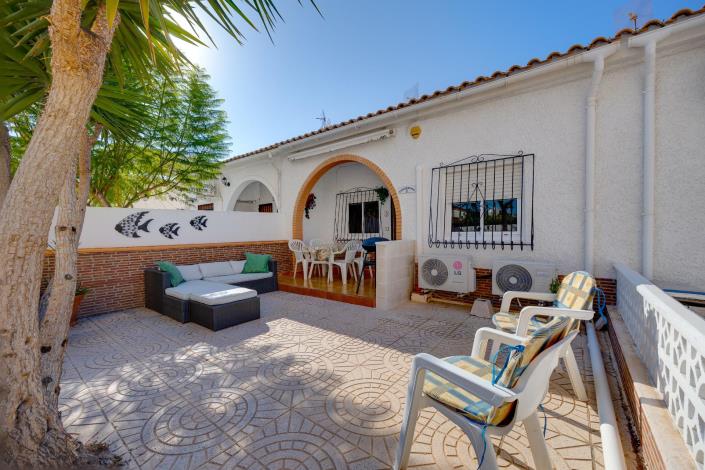 Image No.4-2 Bed Bungalow for sale