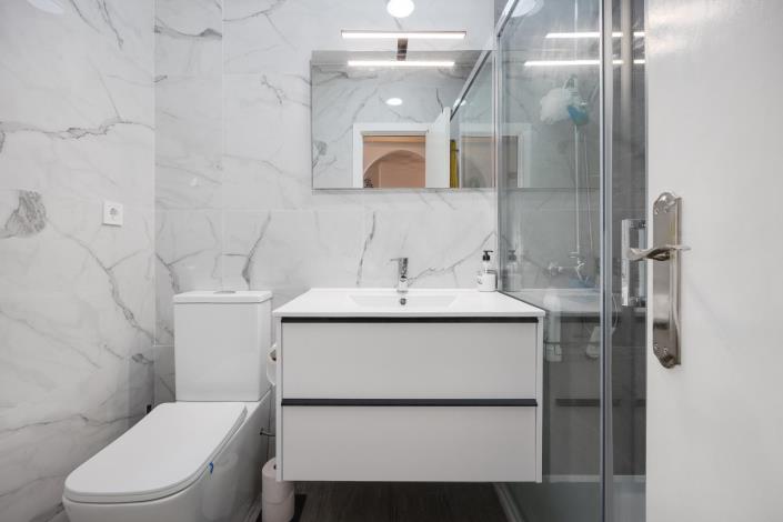 Image No.14-2 Bed Bungalow for sale