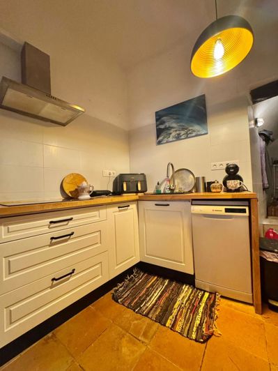 Image No.25-3 Bed House for sale