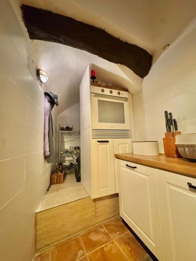 Image No.29-3 Bed House for sale