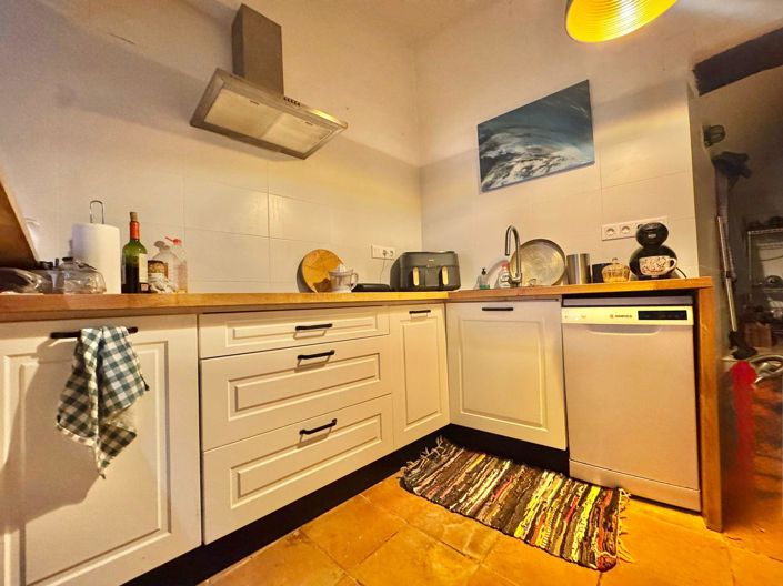 Image No.32-3 Bed House for sale