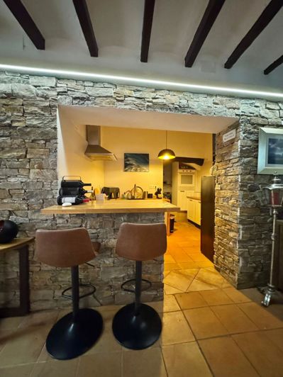 Image No.36-3 Bed House for sale