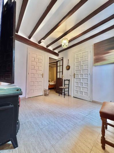 Image No.46-3 Bed House for sale