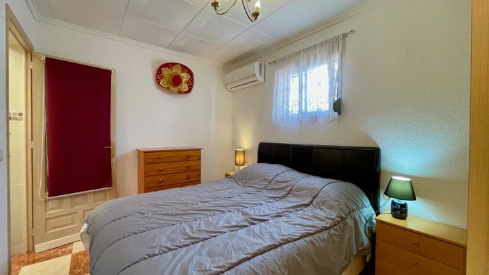 Image No.4-2 Bed Property for sale