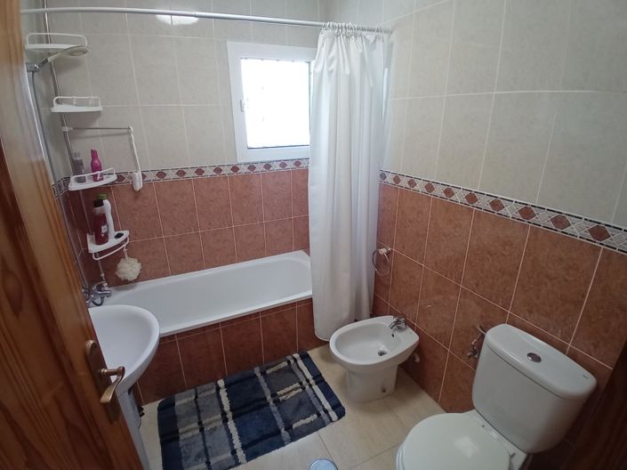 Image No.16-2 Bed Villa for sale