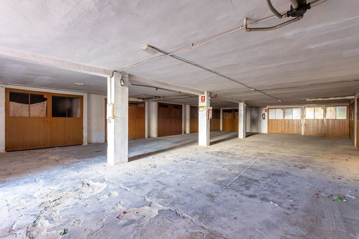 Image No.18-3 Bed Apartment for sale