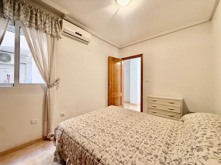 Image No.21-2 Bed Apartment for sale