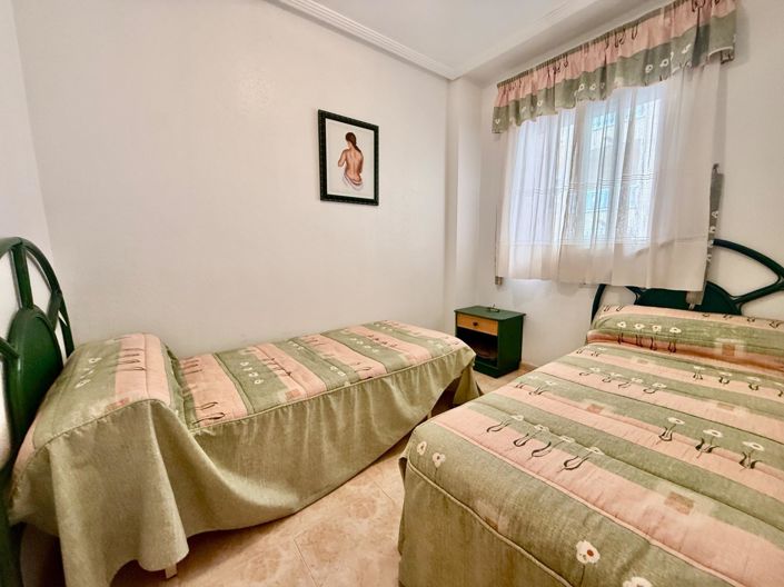 Image No.23-2 Bed Apartment for sale