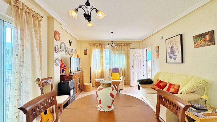 Image No.13-3 Bed House for sale