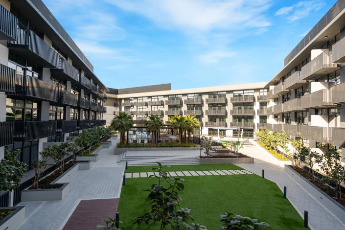 Image No.7-Studio for sale