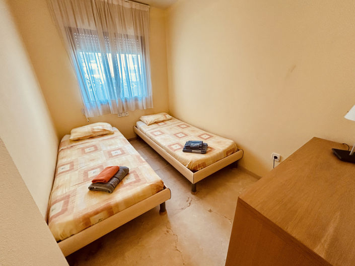 Image No.11-3 Bed Property for sale