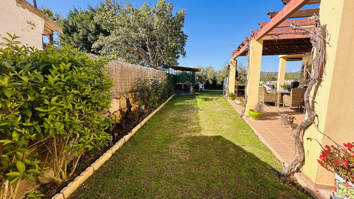 Image No.28-3 Bed Villa for sale