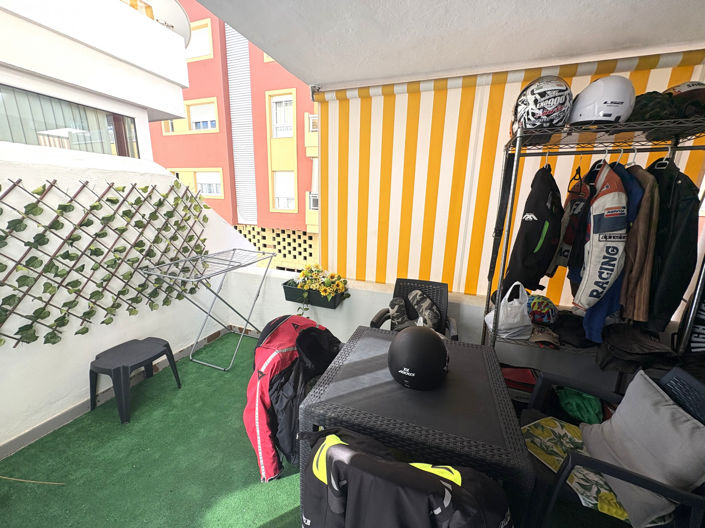 Image No.2-1 Bed Studio for sale