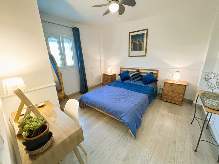 Image No.7-2 Bed Property for sale