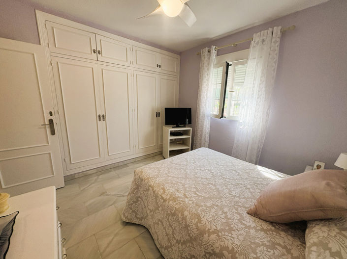 Image No.16-2 Bed Property for sale