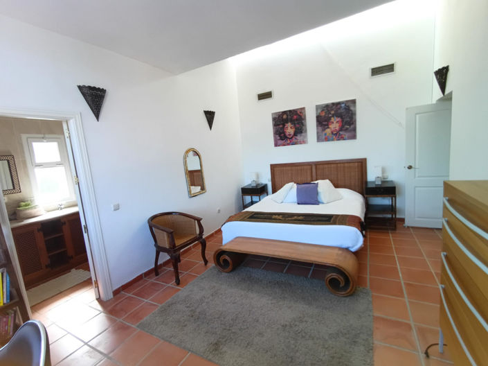 Image No.14-5 Bed Villa for sale