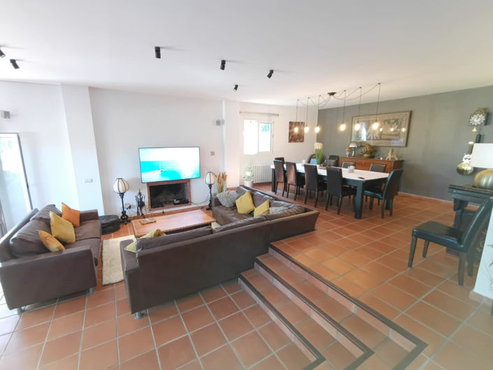 Image No.5-5 Bed Villa for sale