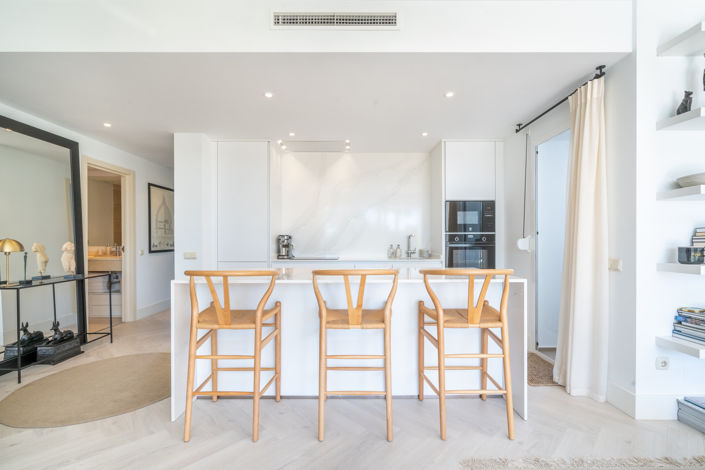 Image No.5-3 Bed Property for sale