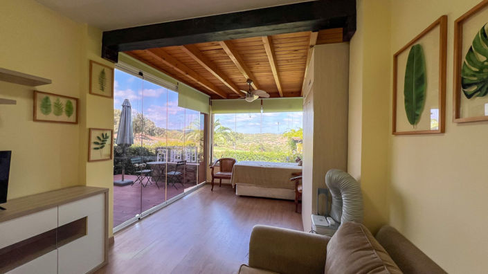 Image No.13-3 Bed Townhouse for sale