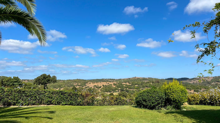 Image No.19-3 Bed Townhouse for sale