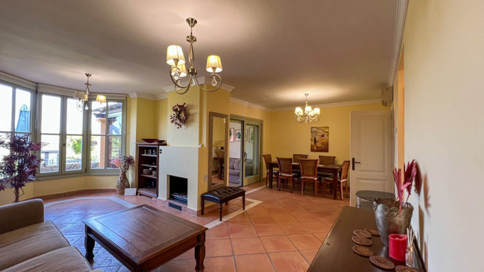 Image No.4-3 Bed Townhouse for sale