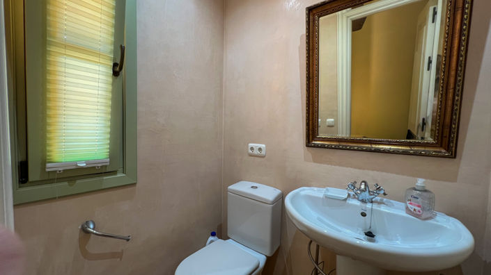 Image No.49-3 Bed Townhouse for sale