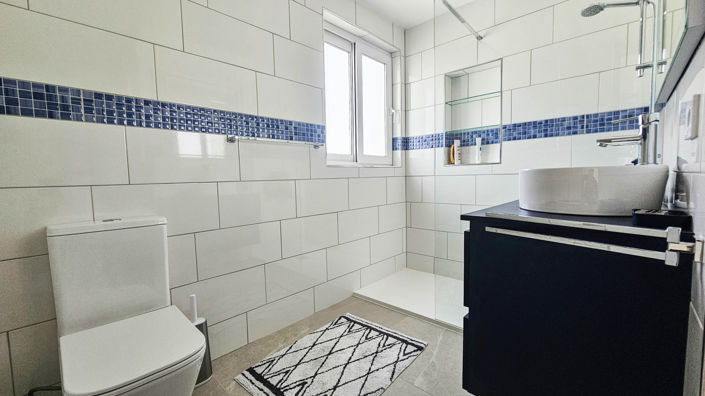 Image No.12-4 Bed Villa for sale