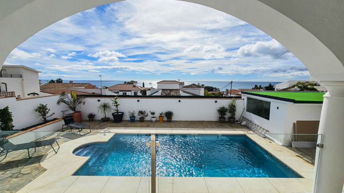 Image No.26-4 Bed Villa for sale