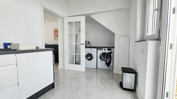 Image No.9-4 Bed Villa for sale