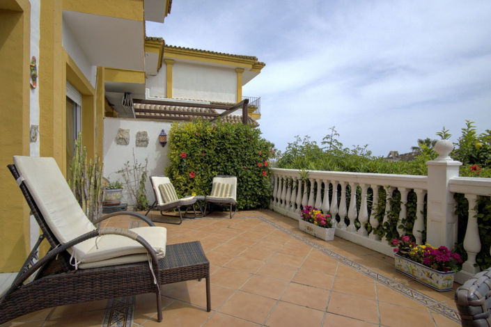 Image No.3-4 Bed House for sale