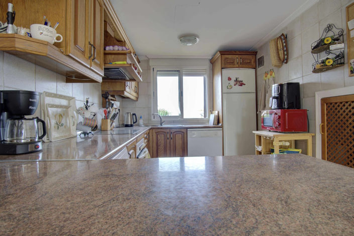 Image No.6-4 Bed House for sale