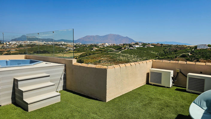 Image No.13-4 Bed House for sale