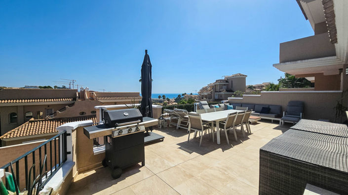 Image No.42-4 Bed House for sale