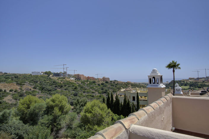 Image No.2-4 Bed Townhouse for sale