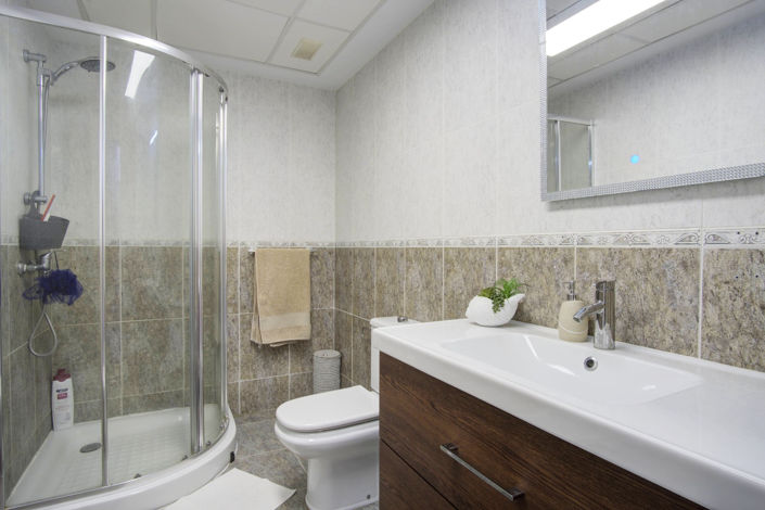 Image No.23-4 Bed Townhouse for sale