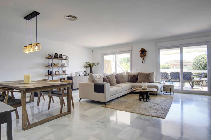 Image No.8-3 Bed Townhouse for sale