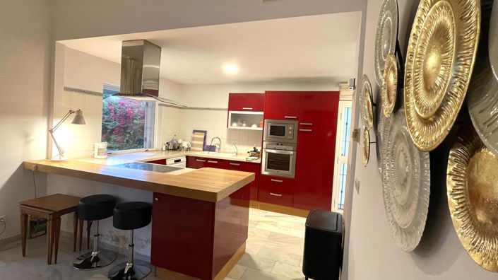 Image No.17-4 Bed Villa for sale