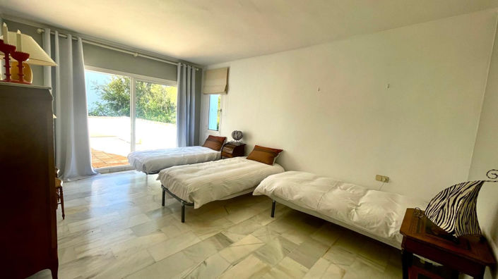 Image No.34-4 Bed Villa for sale