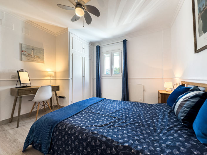 Image No.11-2 Bed Property for sale