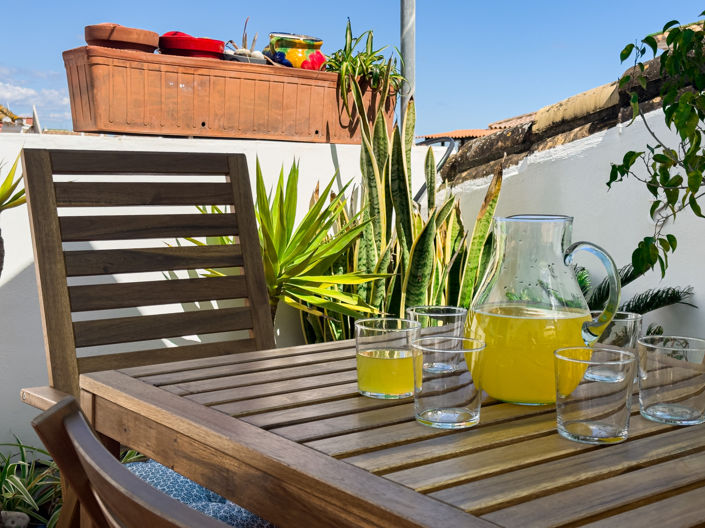 Image No.23-2 Bed Property for sale