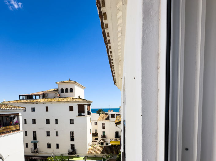 Image No.25-2 Bed Property for sale