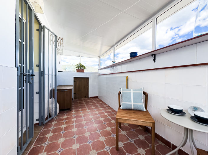 Image No.26-2 Bed Property for sale