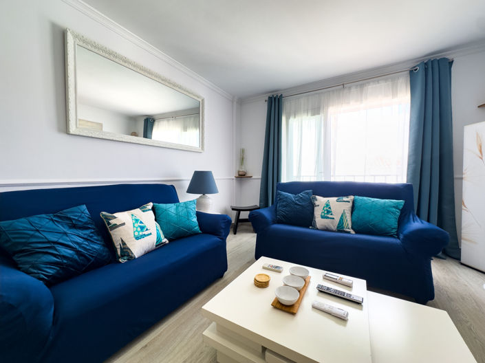 Image No.2-2 Bed Property for sale