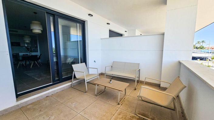 Image No.8-3 Bed Property for sale