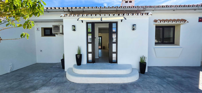 Image No.20-4 Bed Villa for sale